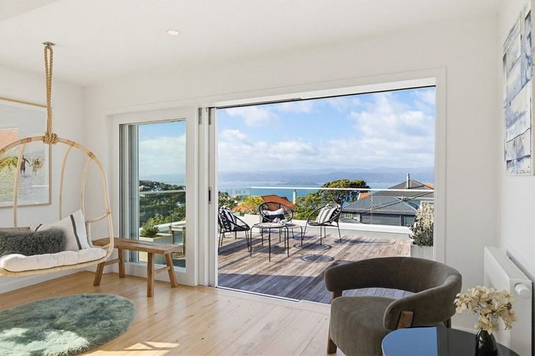 Photo of property in 20 Roscoe Terrace, Wadestown, Wellington, 6012