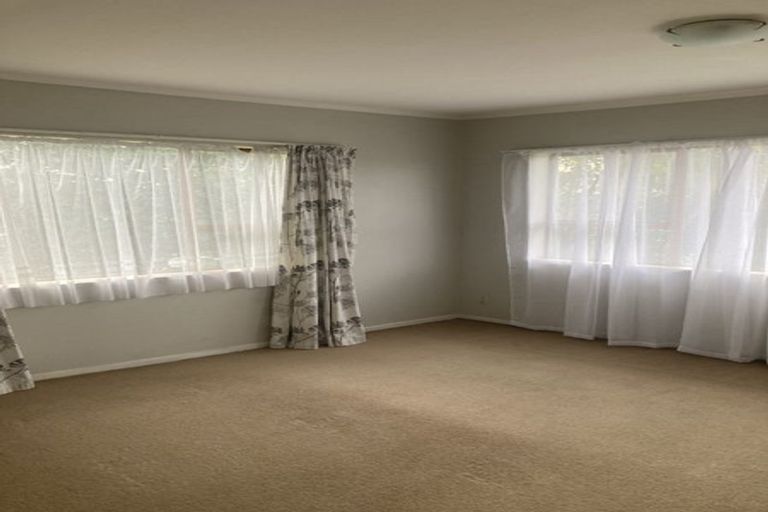 Photo of property in 83 Daffodil Street, Titirangi, Auckland, 0604