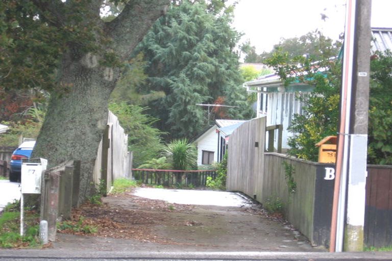 Photo of property in 1/75 Metcalfe Road, Ranui, Auckland, 0612