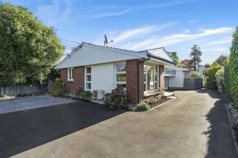 Photo of property in 15 Wairarapa Terrace, Merivale, Christchurch, 8014