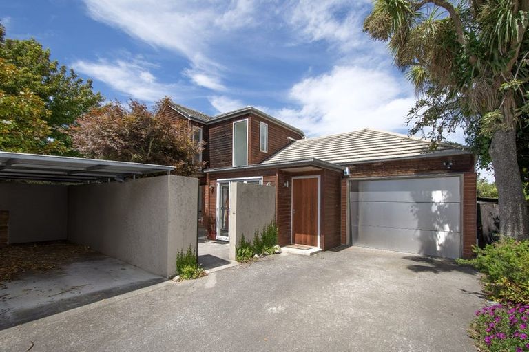 Photo of property in 11 Mclellan Place, Ilam, Christchurch, 8041
