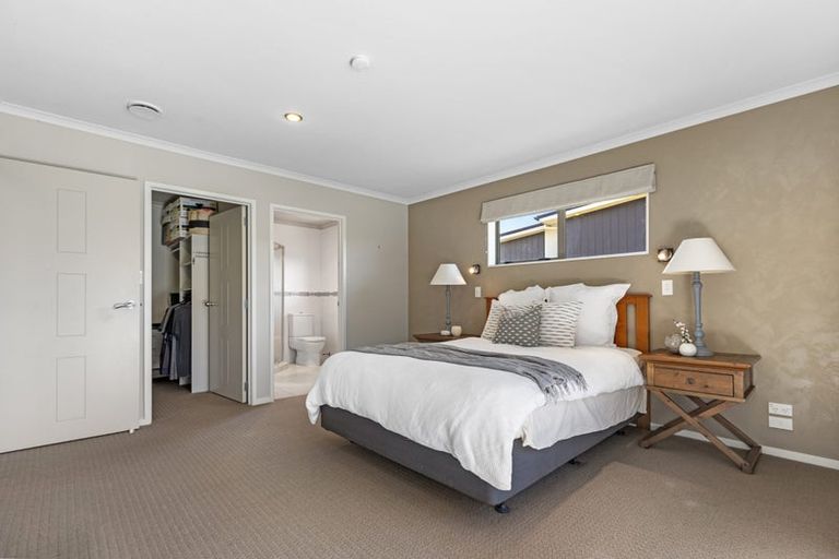 Photo of property in 34 Popata Close, Papamoa Beach, Papamoa, 3118