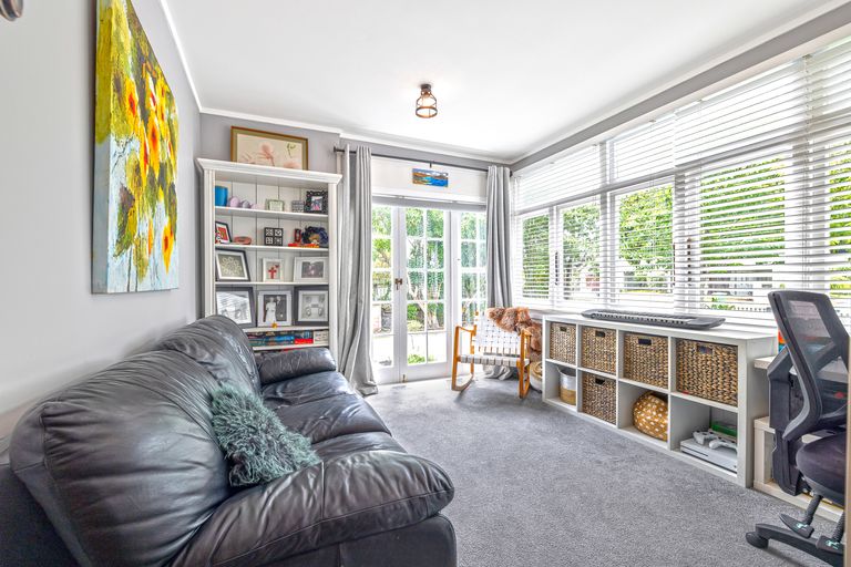 Photo of property in 43 Princes Street, Cambridge, 3434