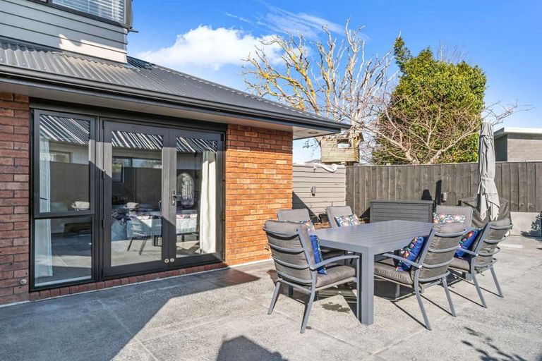 Photo of property in 112a Fitzroy Street, Terrace End, Palmerston North, 4410