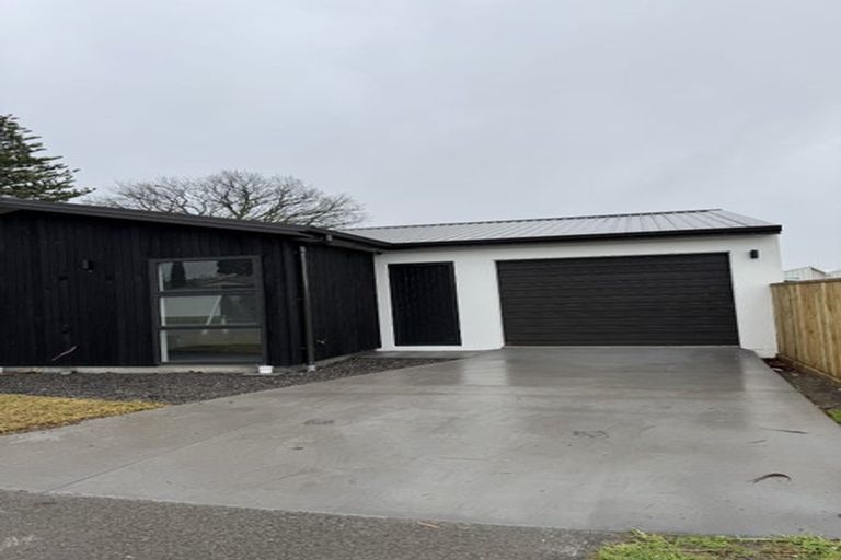 Photo of property in 393 Devonport Road, Tauranga South, Tauranga, 3112