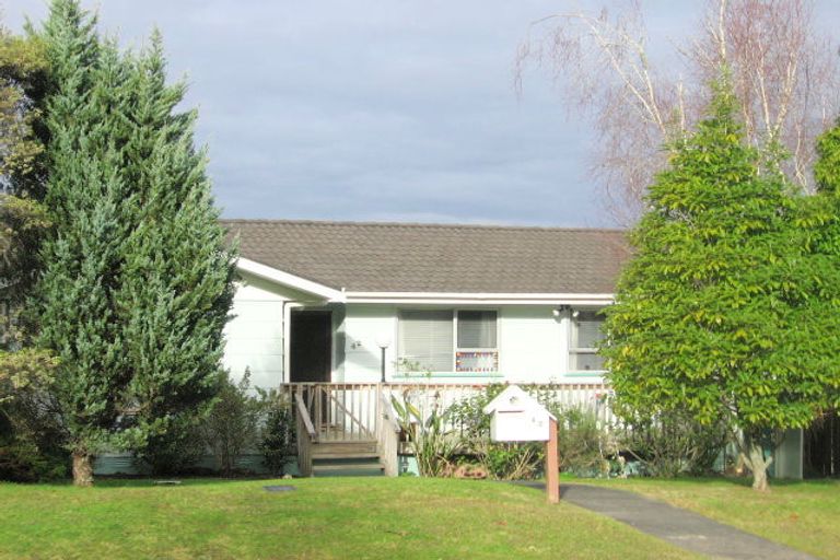 Photo of property in 42 Sunline Avenue, Massey, Auckland, 0614