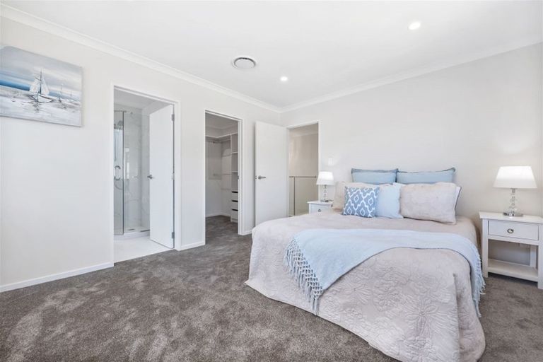 Photo of property in 3 Elevation Street, Flat Bush, Auckland, 2019