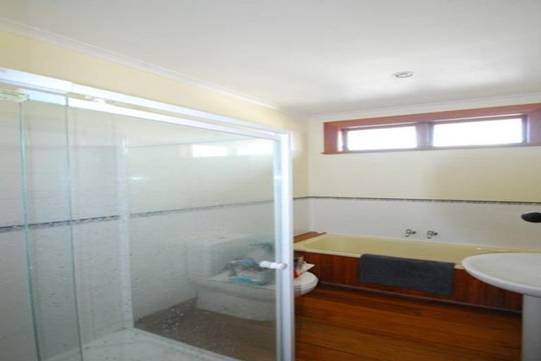 Photo of property in 101 Orangi Kaupapa Road, Northland, Wellington, 6012