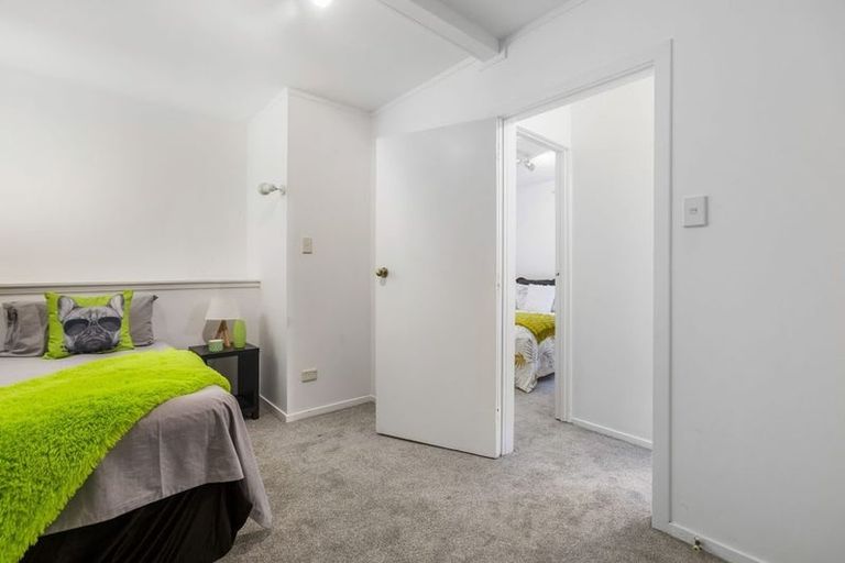 Photo of property in 4/78 Seaview Road, Castor Bay, Auckland, 0620