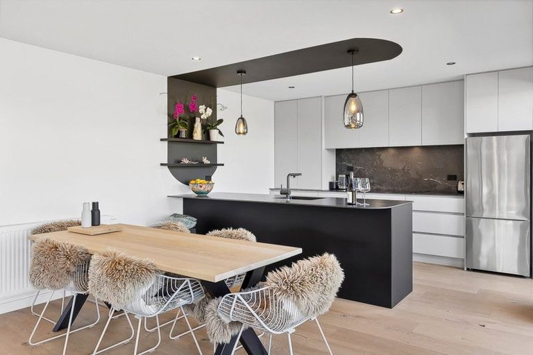 Photo of property in 21a Deans Drive, Wanaka, 9305