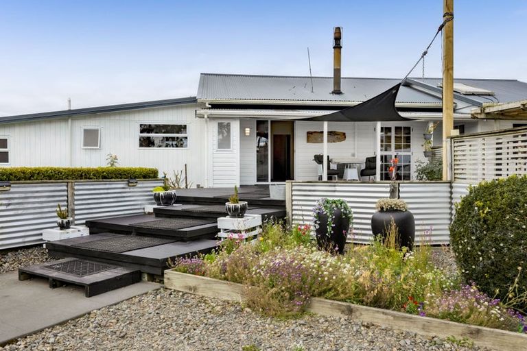 Photo of property in 1288 Normanby Road, Manaia, Hawera, 4678