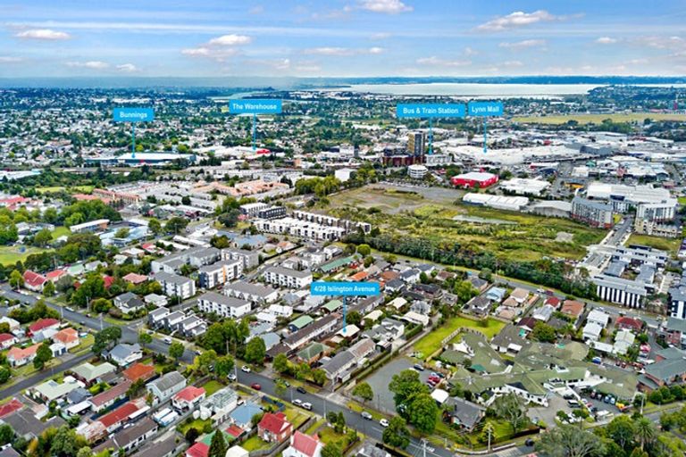 Photo of property in 4/28 Islington Avenue, New Lynn, Auckland, 0600