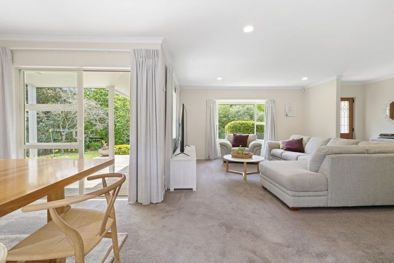 Photo of property in 12 Wyn Close, Kaukapakapa, 0871