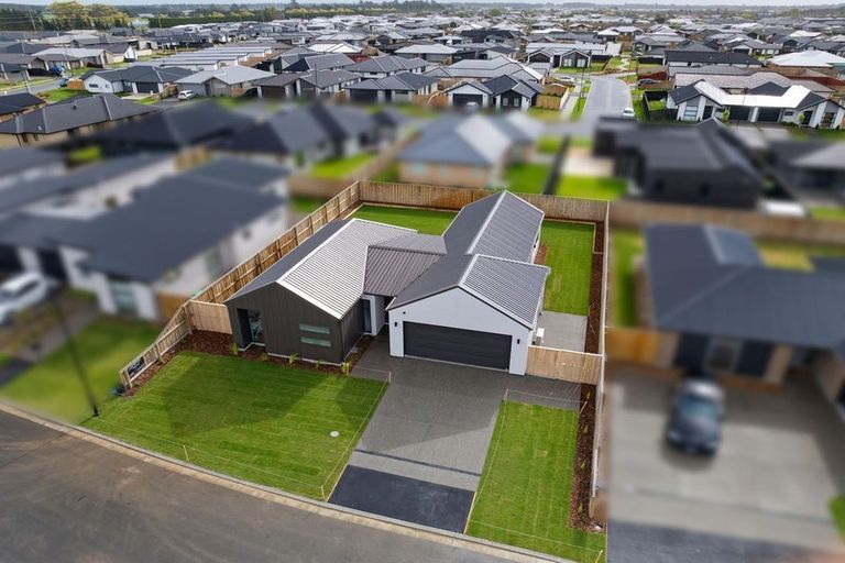 Photo of property in 11 Coney Place, Rolleston, 7614