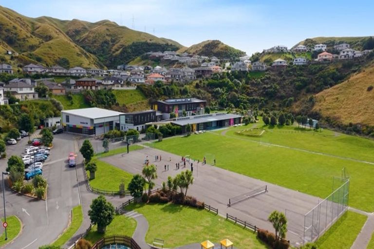 Photo of property in 60 Rochdale Drive, Churton Park, Wellington, 6037