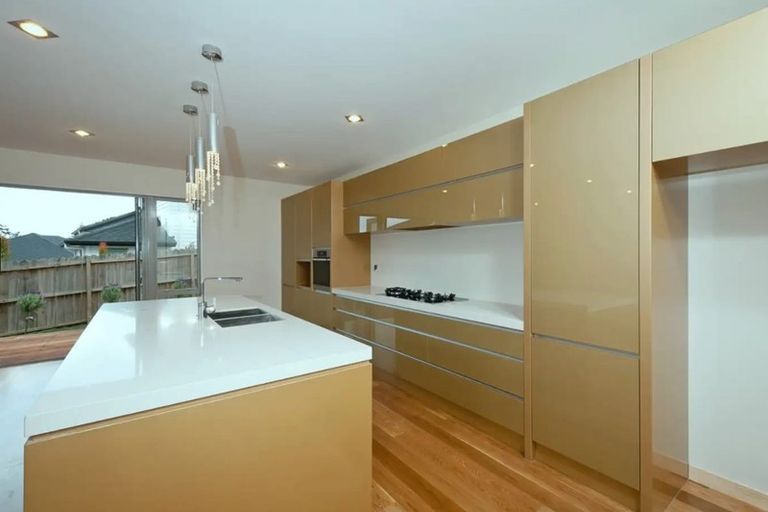 Photo of property in 13 Pin Oak Drive, Schnapper Rock, Auckland, 0632