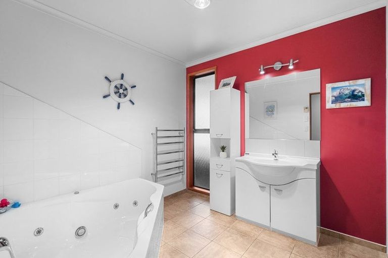 Photo of property in 44 Pheasant Close, Rotokauri, Hamilton, 3289