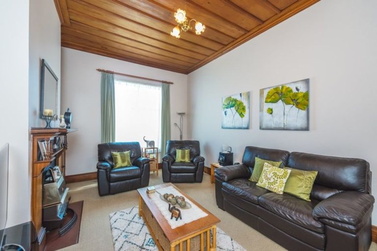 Photo of property in 33 Kawakawa Street, Whanganui East, Whanganui, 4500