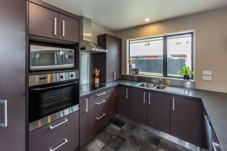 Photo of property in 11 Cressida Close, Rolleston, 7614