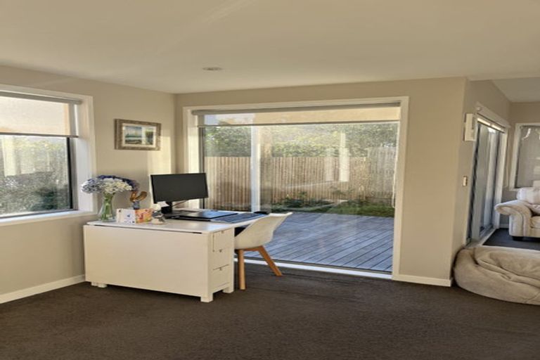 Photo of property in 77 Orangi Kaupapa Road, Northland, Wellington, 6012