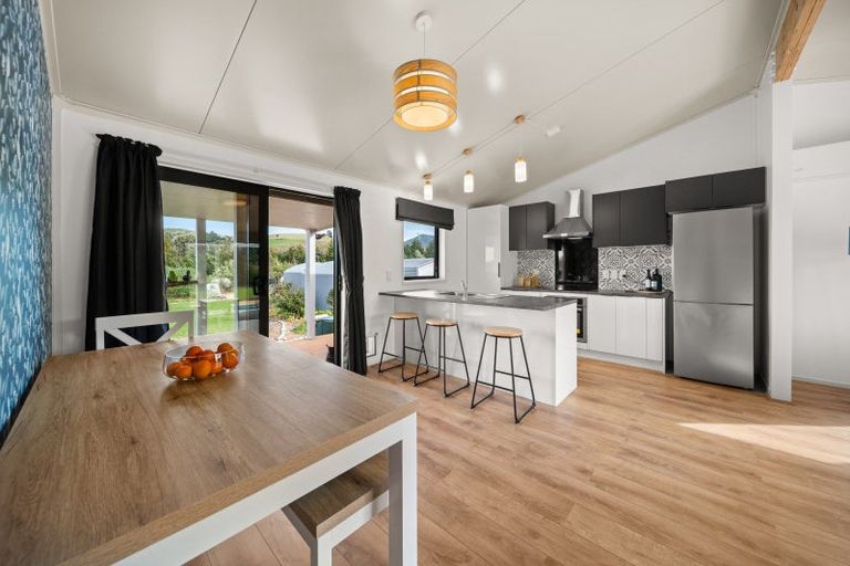 Photo of property in 460 Haringa Road, Carrington, Carterton, 5791