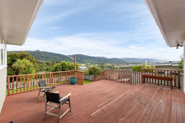 Photo of property in 22 Duncraig Street, Silverstream, Upper Hutt, 5019