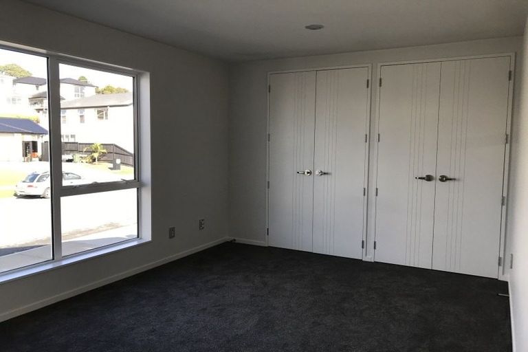 Photo of property in 18 Colonial Drive, Silverdale, 0932