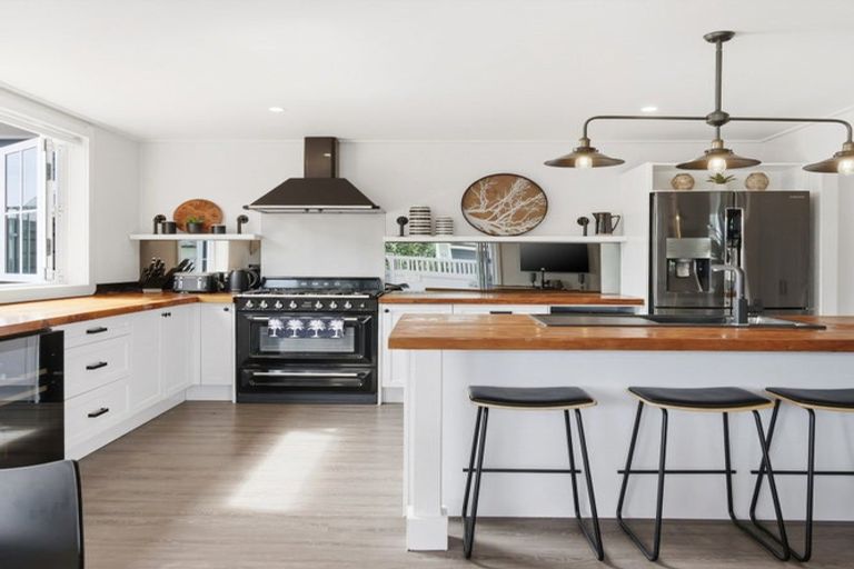 Photo of property in 43 Ocean Breeze Drive, Waihi Beach, 3611