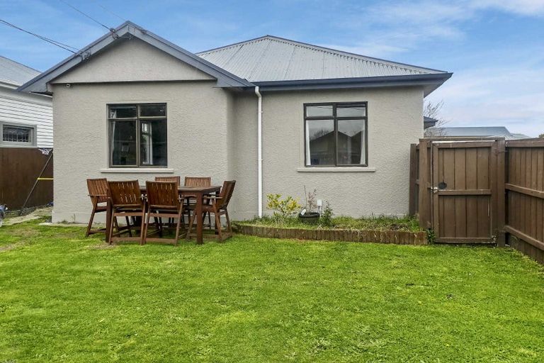 Photo of property in 28 Somerset Crescent, Spreydon, Christchurch, 8024