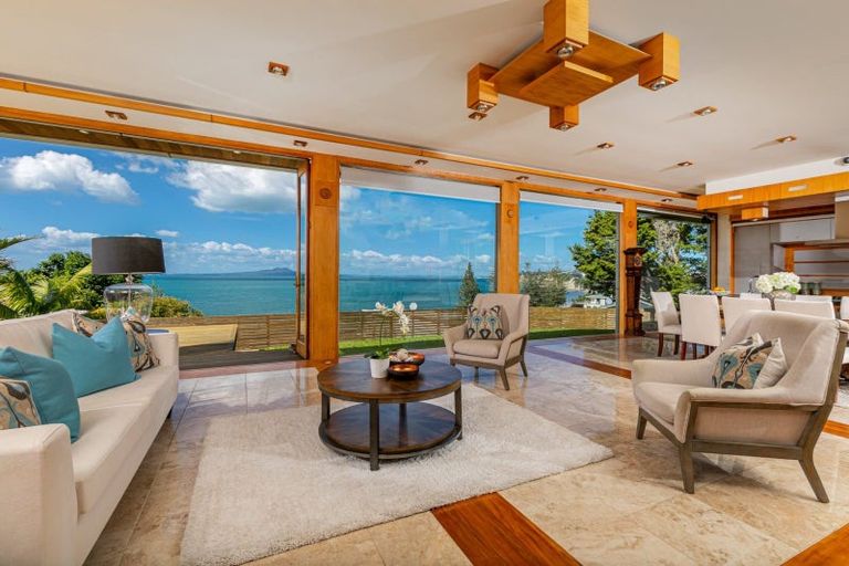 Photo of property in 27 Oban Road, Browns Bay, Auckland, 0630