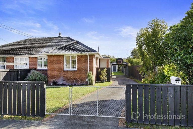 Photo of property in 257 Naenae Road, Naenae, Lower Hutt, 5011