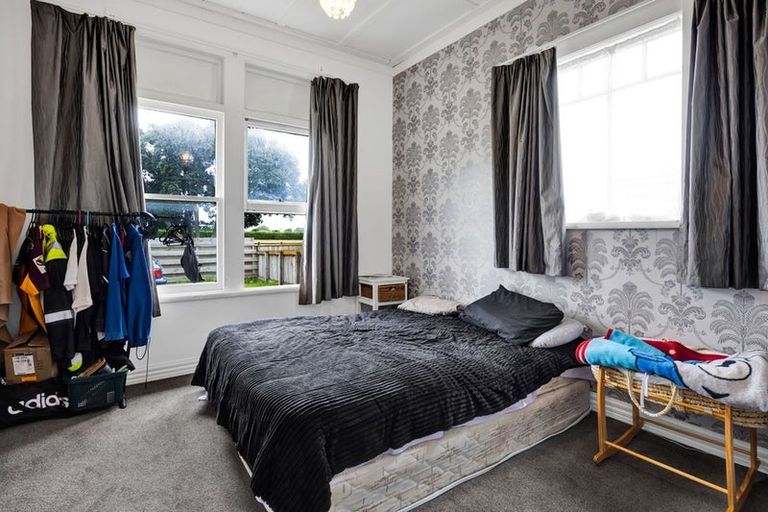 Photo of property in 278 South Road, Hawera, 4610