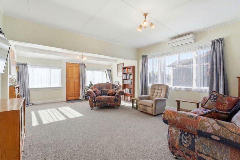 Photo of property in 69 Bignell Street, Gonville, Whanganui, 4501
