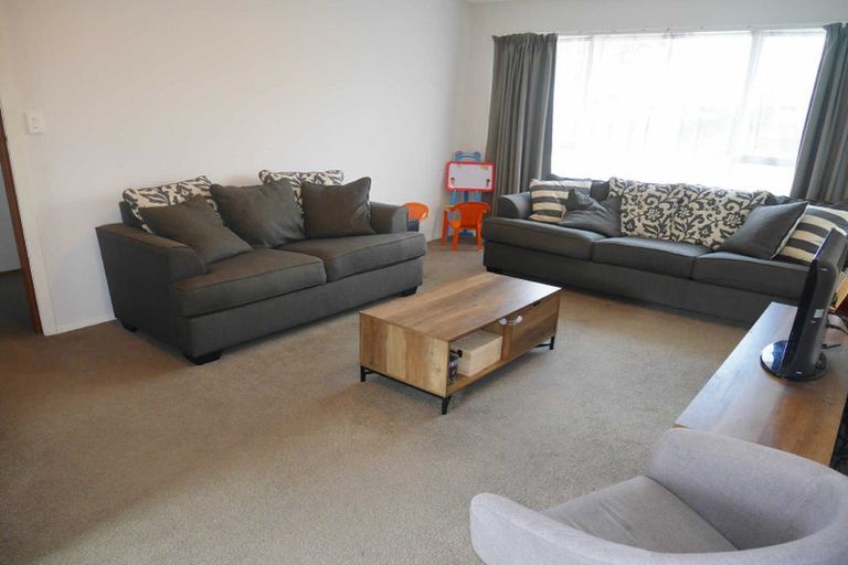 Photo of property in 2 Salmond Street, Hoon Hay, Christchurch, 8025