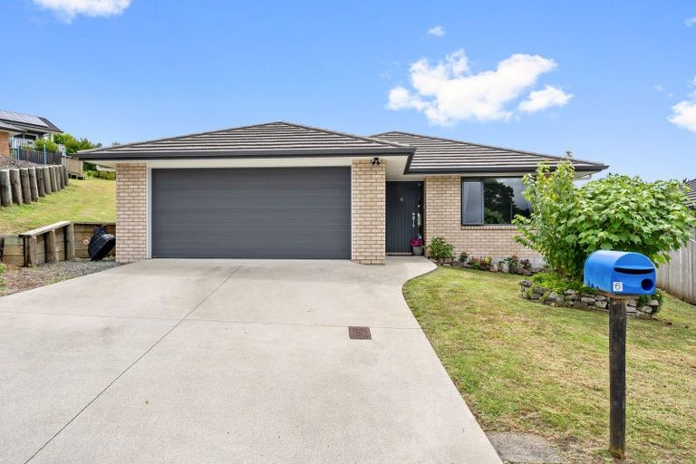 Photo of property in 6 Pinehurst Close, Te Kamo, Whangarei, 0112