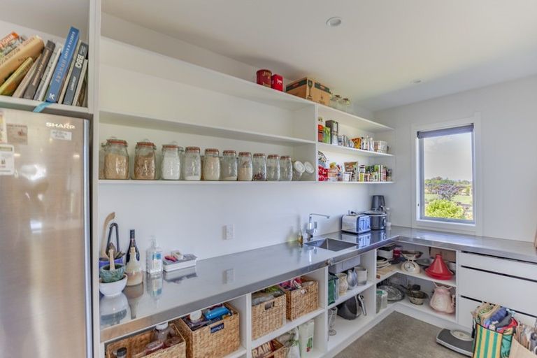 Photo of property in 211c Racecourse Road, Waipukurau, 4282