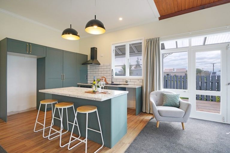 Photo of property in 53 Elles Road, Otautau, 9610