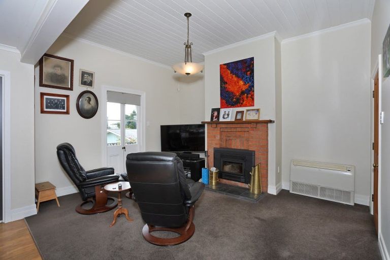 Photo of property in 6 Toia Street, Marton, 4710