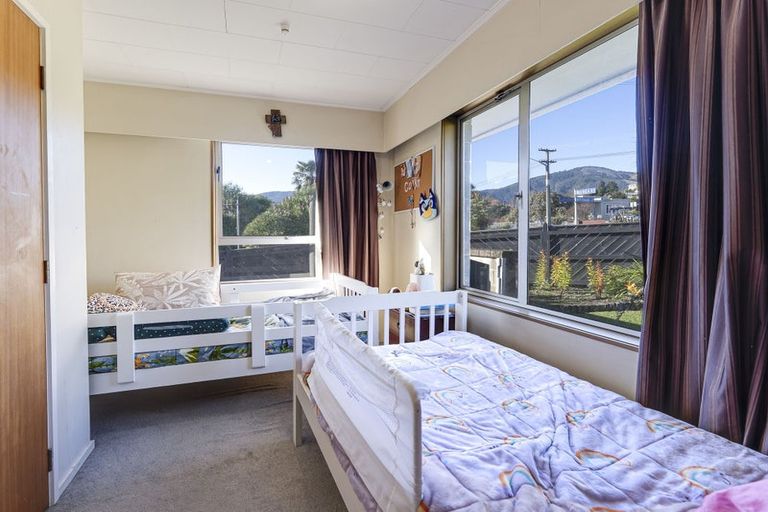 Photo of property in 1/1 Cawthron Crescent, Annesbrook, Nelson, 7011
