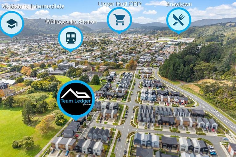 Photo of property in 15 Raeble Walkington Lane, Wallaceville, Upper Hutt, 5018