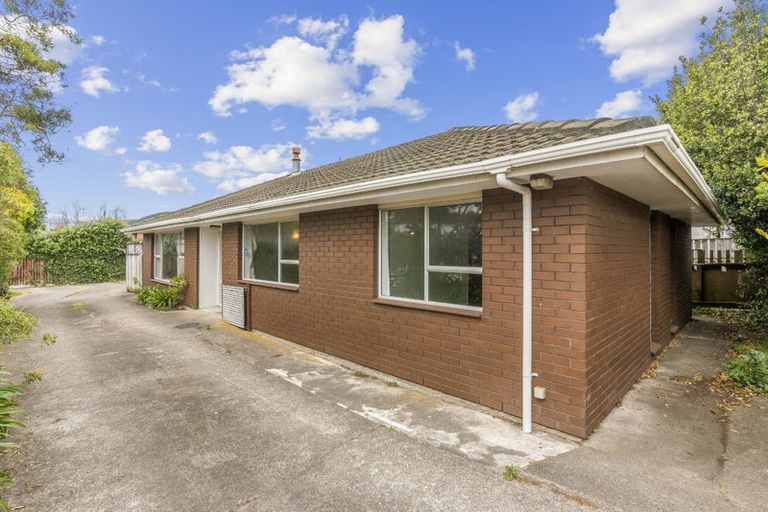Photo of property in 28 Kapiti Road, Paraparaumu, 5032