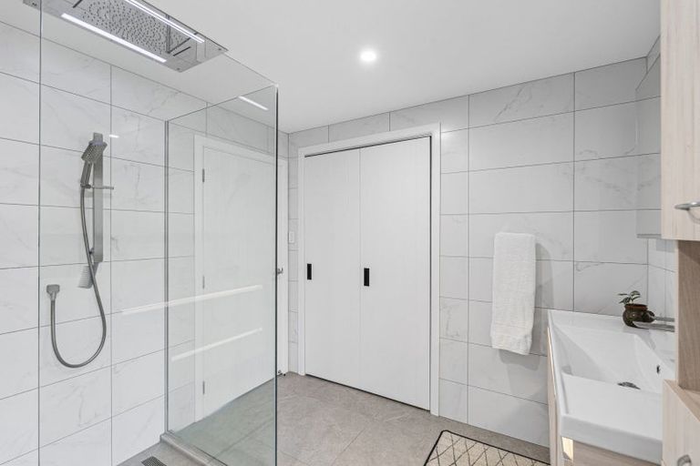 Photo of property in 293 Tukapa Street, Hurdon, New Plymouth, 4310