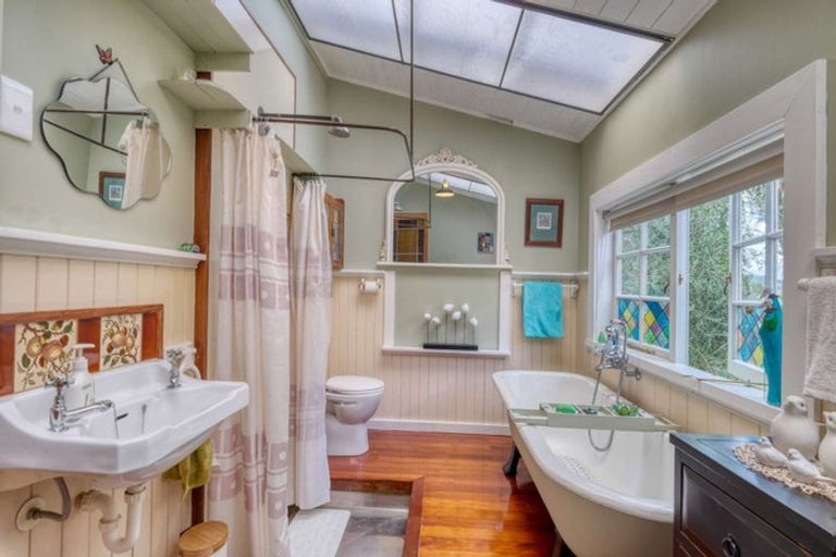 Photo of property in 38 Yarborough Street, Kohukohu, 0491