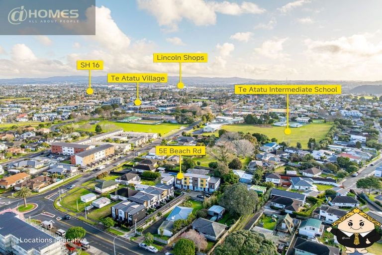 Photo of property in 5e Beach Road, Te Atatu Peninsula, Auckland, 0610