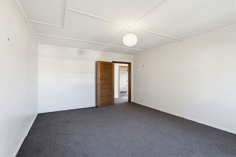Photo of property in 14 Karamu Street, Upper Riccarton, Christchurch, 8041