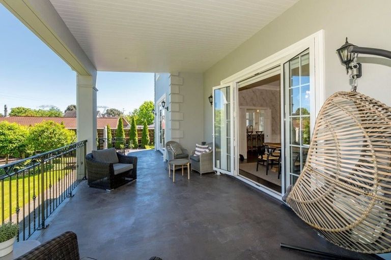 Photo of property in 15 Richmond Avenue, Waikanae, 5036