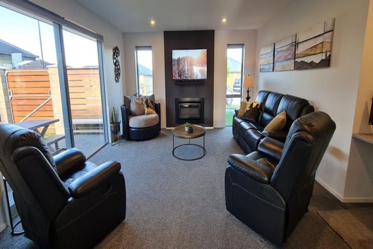 Photo of property in 22 Bradbury Avenue, Rolleston, 7614