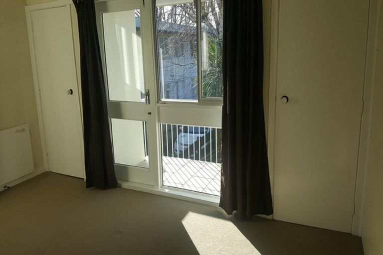 Photo of property in 1/78a Holly Road, St Albans, Christchurch, 8014