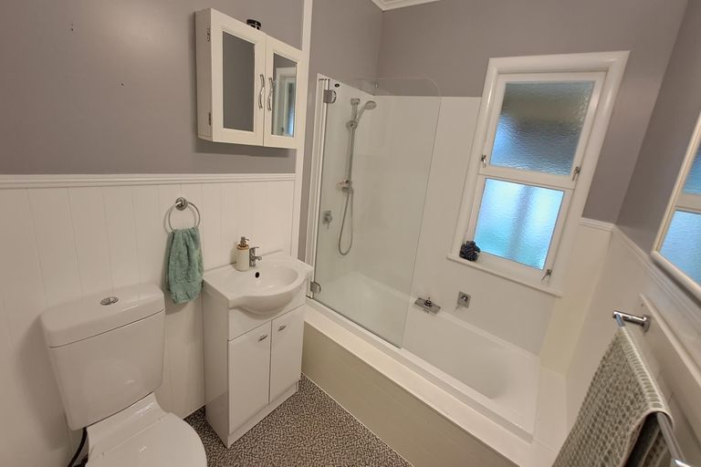 Photo of property in 16 Stafford Street, Cambridge, 3434