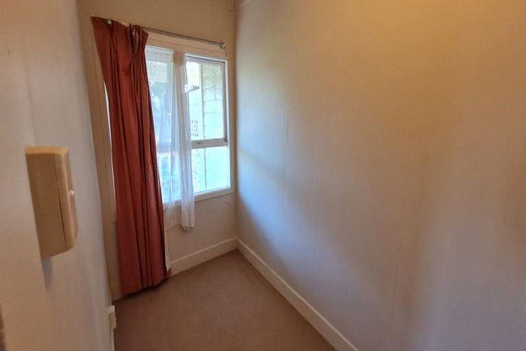 Photo of property in 2/23 Coronation Road, Papatoetoe, Auckland, 2025